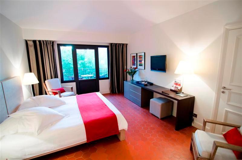 Hotel****Spa & Restaurant Cantemerle Vence Exteriör bild