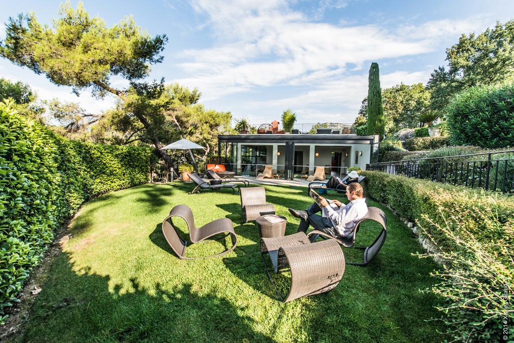 Hotel****Spa & Restaurant Cantemerle Vence Exteriör bild